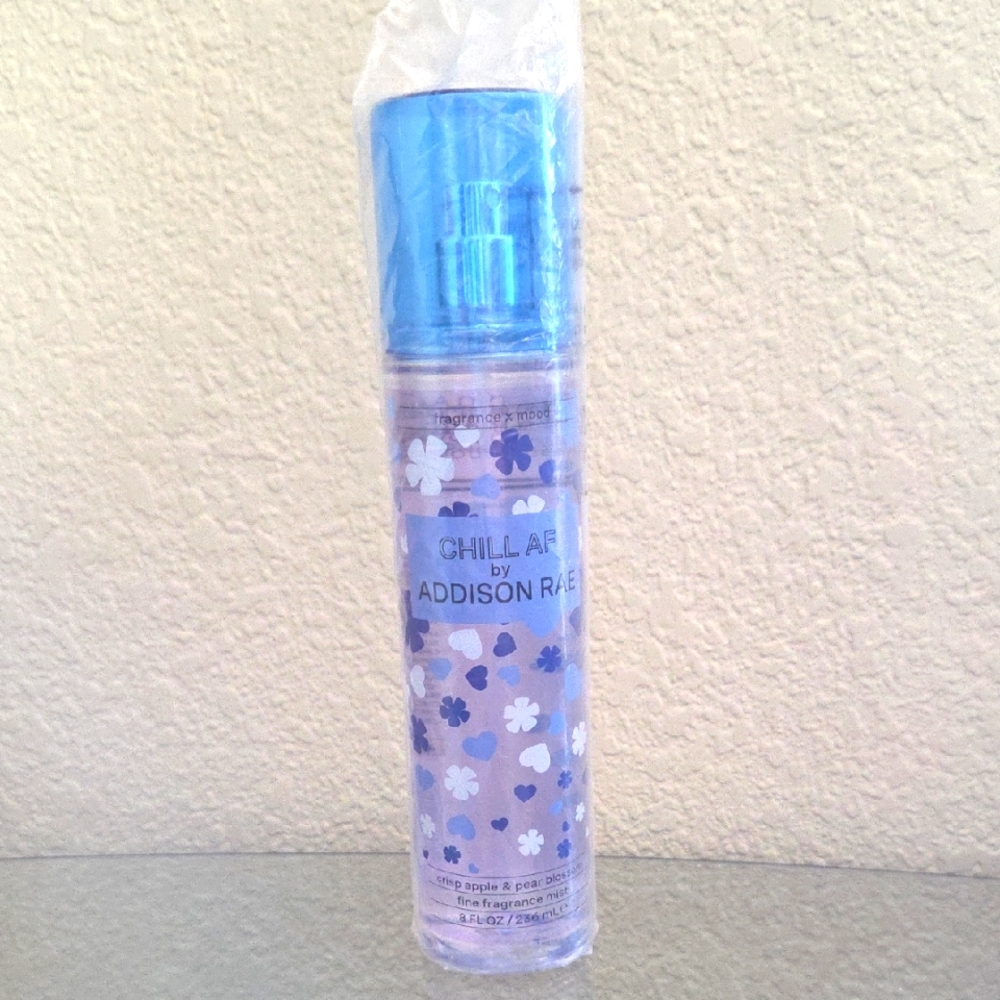 Chill AF by Addison Rae Body Mist NEW - Picture 2 of 5